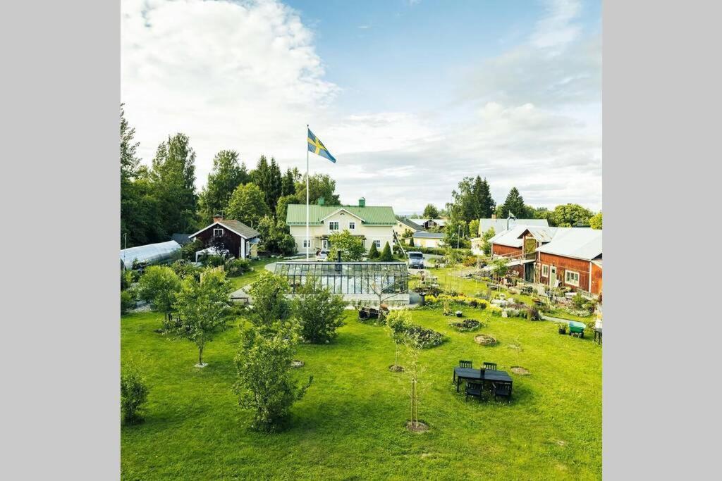 En Oas Naera Birsta Leilighet Sundsvall Eksteriør bilde
